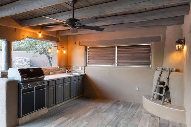 41 La Puerta Trail, Placitas, NM 87043