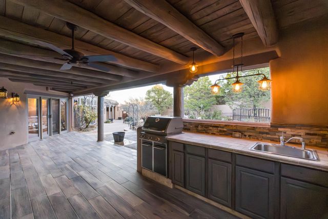 41 La Puerta Trail, Placitas, NM 87043