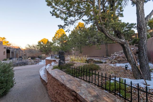 41 La Puerta Trail, Placitas, NM 87043