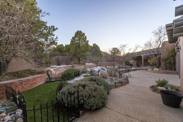 41 La Puerta Trail, Placitas, NM 87043