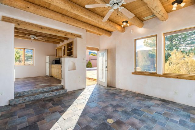 41 La Puerta Trail, Placitas, NM 87043