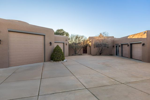 41 La Puerta Trail, Placitas, NM 87043