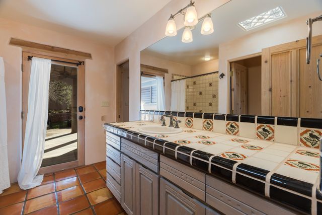 41 La Puerta Trail, Placitas, NM 87043