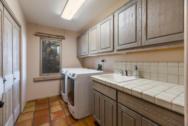 41 La Puerta Trail, Placitas, NM 87043