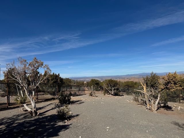 41 La Puerta Trail, Placitas, NM 87043