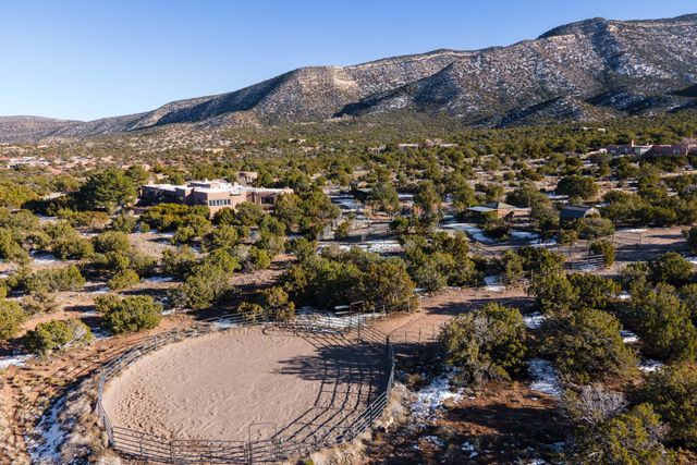 41 La Puerta Trail, Placitas, NM 87043