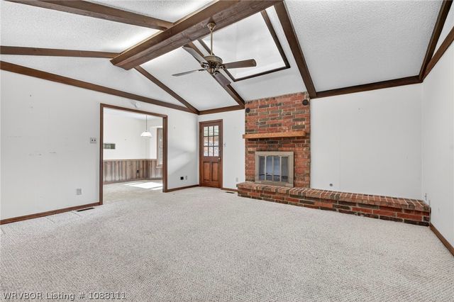 3406 Old Oaks Lane, Fort Smith, AR 72903