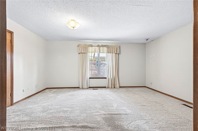 3406 Old Oaks Lane, Fort Smith, AR 72903