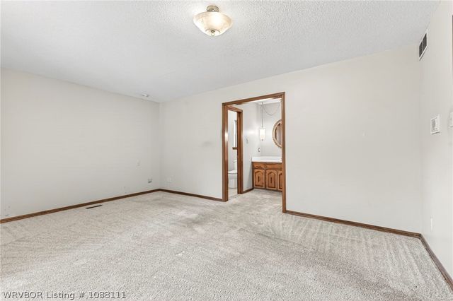 3406 Old Oaks Lane, Fort Smith, AR 72903