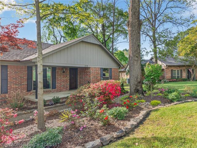 3406 Old Oaks Lane, Fort Smith, AR 72903