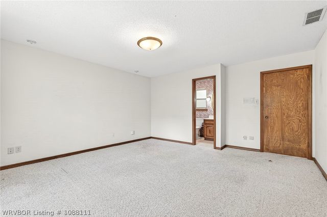 3406 Old Oaks Lane, Fort Smith, AR 72903