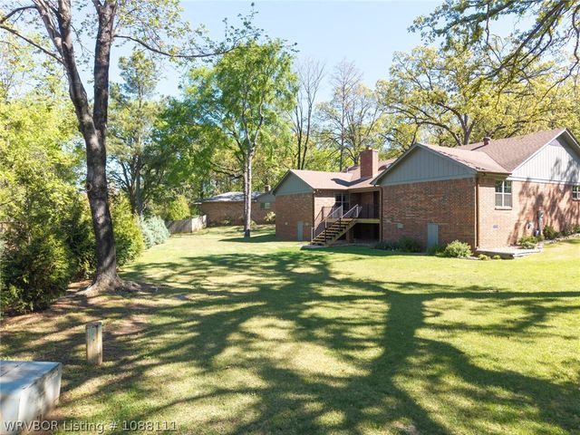 3406 Old Oaks Lane, Fort Smith, AR 72903