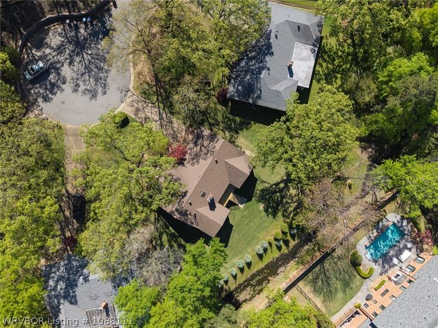 3406 Old Oaks Lane, Fort Smith, AR 72903