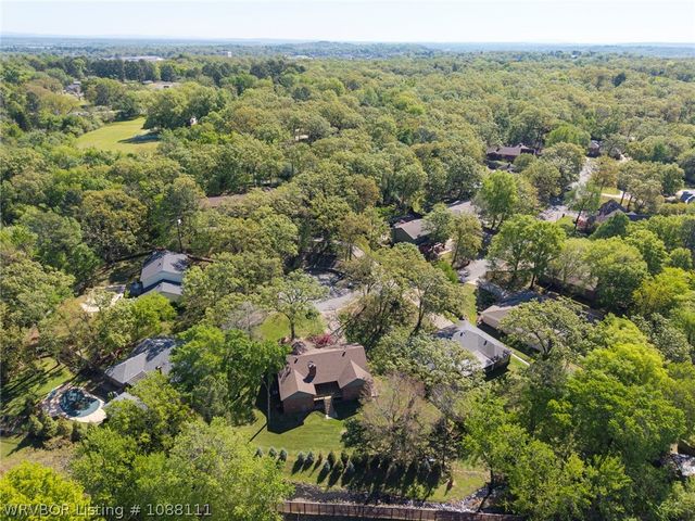 3406 Old Oaks Lane, Fort Smith, AR 72903