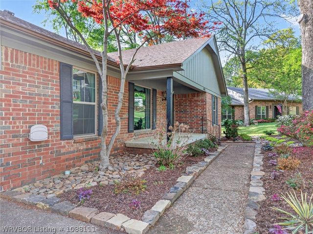 3406 Old Oaks Lane, Fort Smith, AR 72903
