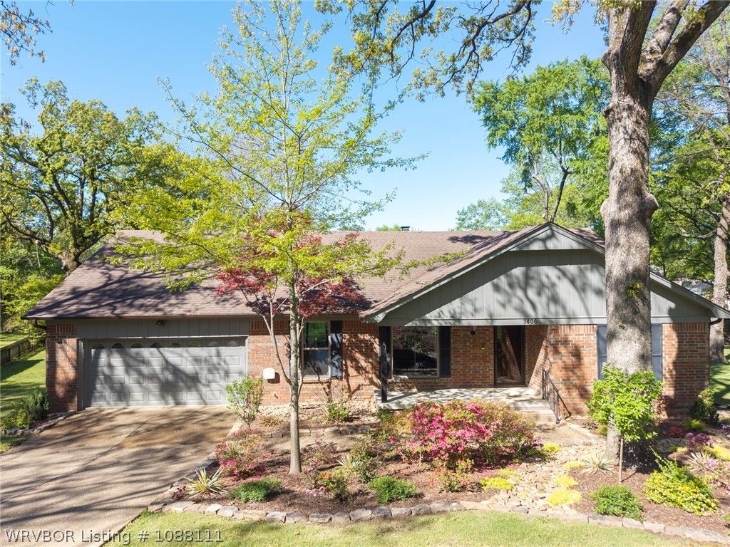 3406 Old Oaks Lane, Fort Smith, AR 72903