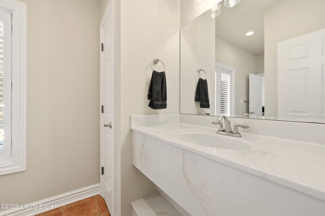 13889 Taylorsville Rd, Louisville, KY 40299