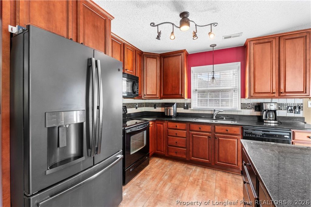 1775 Potomac Road, Fayetteville, NC 28304 — photo 9