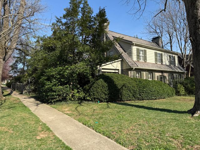 1703 Fairway Drive, Lexington, KY 40502