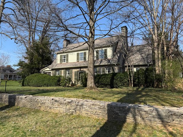 1703 Fairway Drive, Lexington, KY 40502