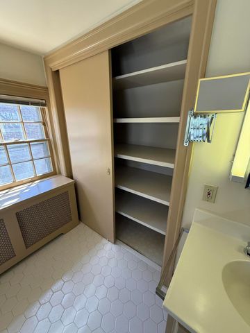 1703 Fairway Drive, Lexington, KY 40502