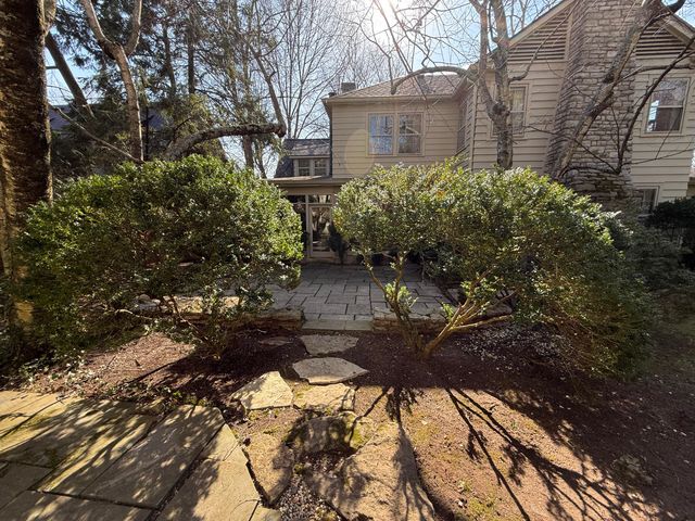 1703 Fairway Drive, Lexington, KY 40502