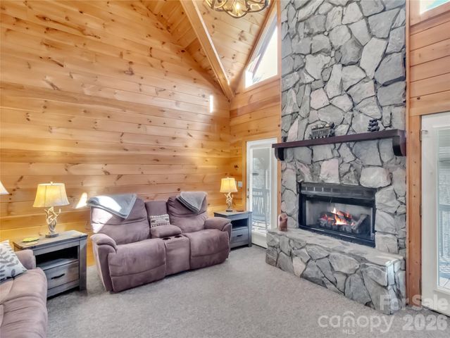 30 Edgewater Lane, Maggie Valley, NC 8751