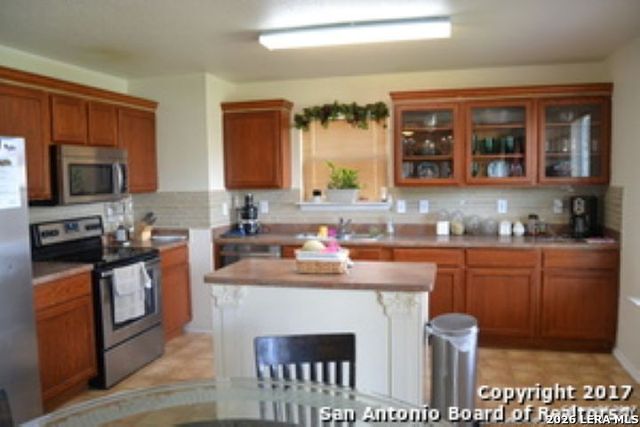 9310 DUBLIN GRN, San Antonio, TX 78254