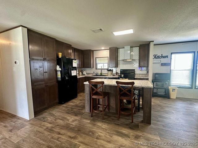 11814 Taylor Island View Road, Kingston, OK 73439