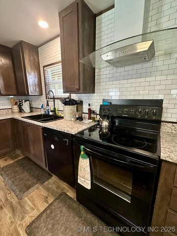 11814 Taylor Island View Road, Kingston, OK 73439