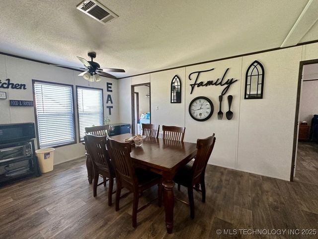 11814 Taylor Island View Road, Kingston, OK 73439