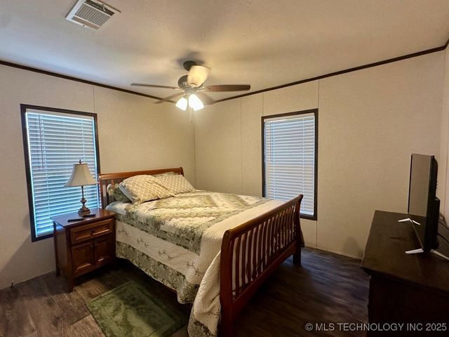 11814 Taylor Island View Road, Kingston, OK 73439