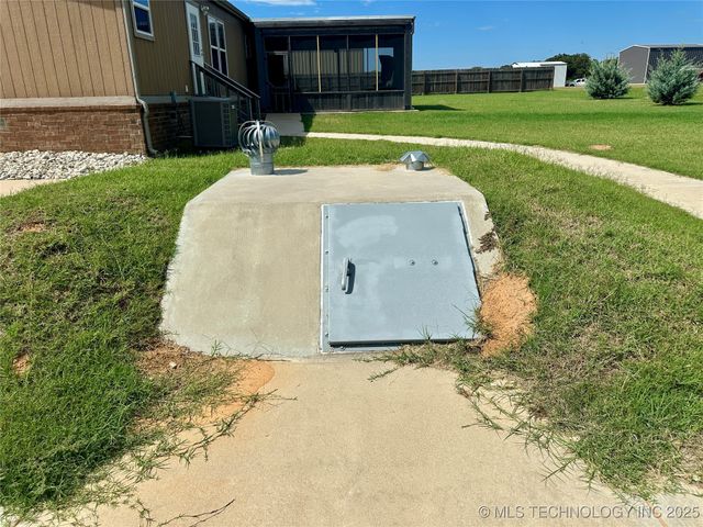 11814 Taylor Island View Road, Kingston, OK 73439