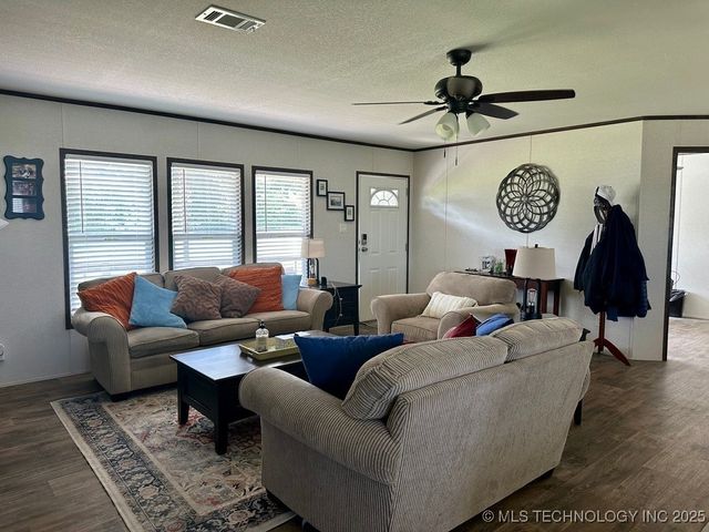 11814 Taylor Island View Road, Kingston, OK 73439