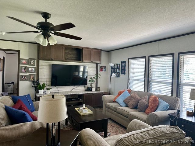 11814 Taylor Island View Road, Kingston, OK 73439