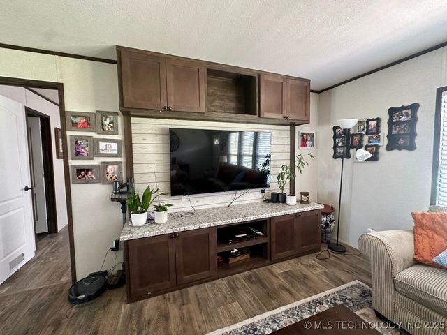 11814 Taylor Island View Road, Kingston, OK 73439