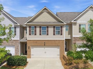 3713 Prospect Point Drive, Oakwood, GA 30566