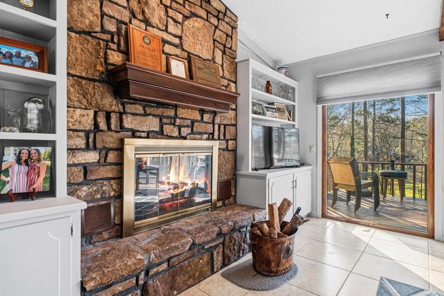 46 Malaga Way, Hot Springs Village, AR 71909