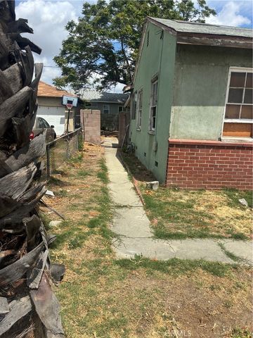 560 W Cornell, Rialto, CA 92376