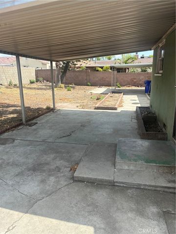 560 W Cornell, Rialto, CA 92376