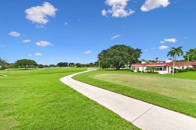 195 Waterford I, Delray Beach, FL 33446
