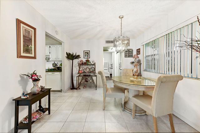 195 Waterford I, Delray Beach, FL 33446