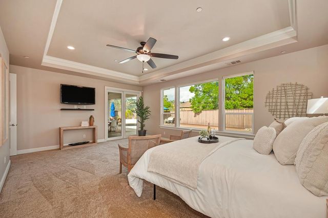 640 Russell Dr, Folsom, CA 95630