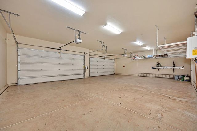 640 Russell Dr, Folsom, CA 95630
