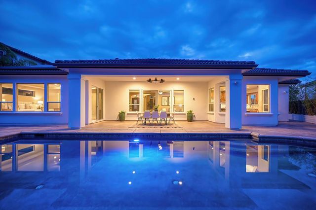 640 Russell Dr, Folsom, CA 95630