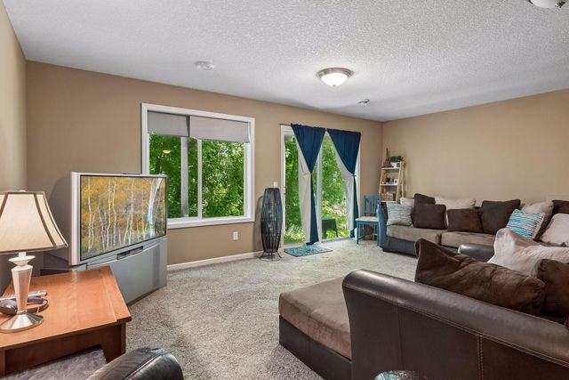 3165 Doneene Lane, Eagan, MN 55121