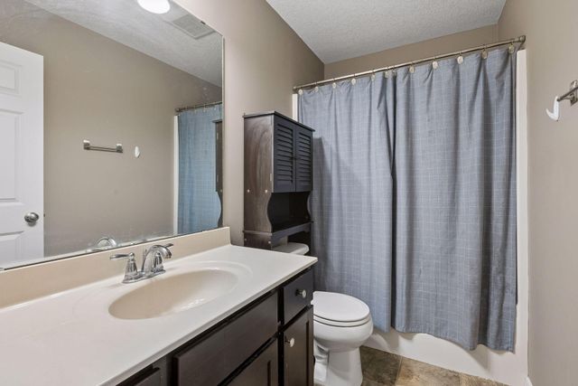 3165 Doneene Lane, Eagan, MN 55121