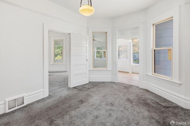 369 Frederick Street, San Francisco, CA 94117