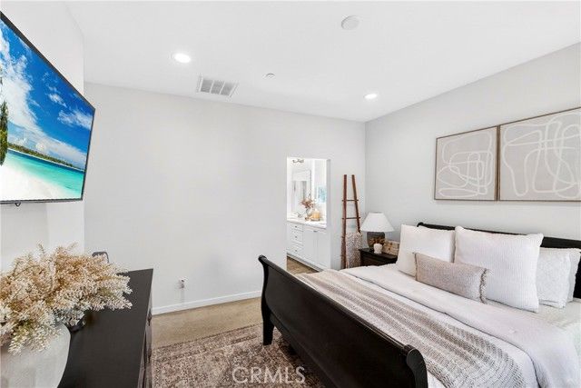 390 N Bellarose Way, Anaheim, CA 92805