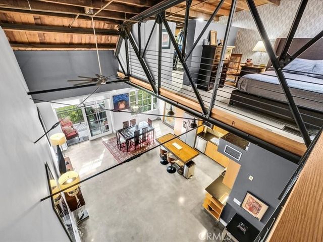 1100 E 3rd 204, Long Beach, CA 90802